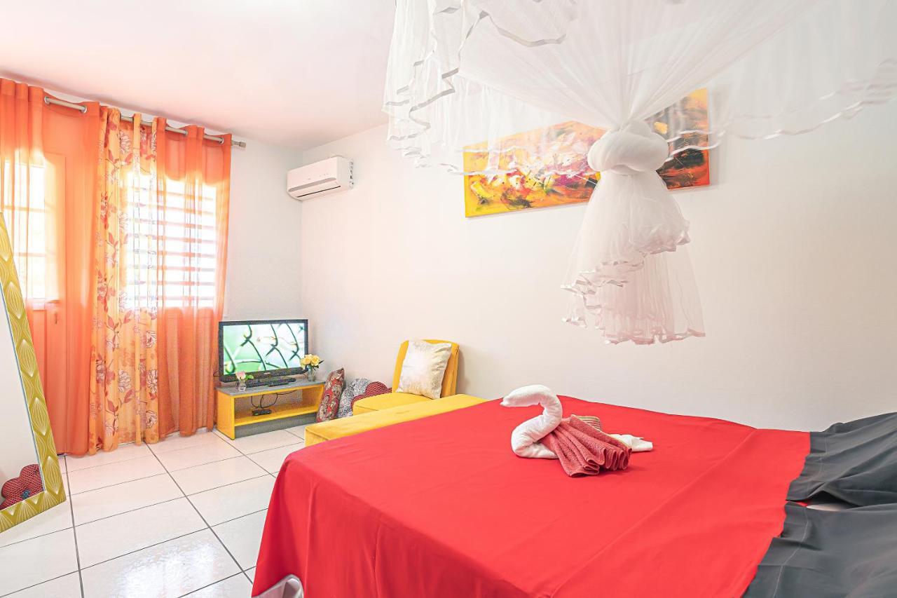 Villa Dalhia Pointe-Noire Buitenkant foto